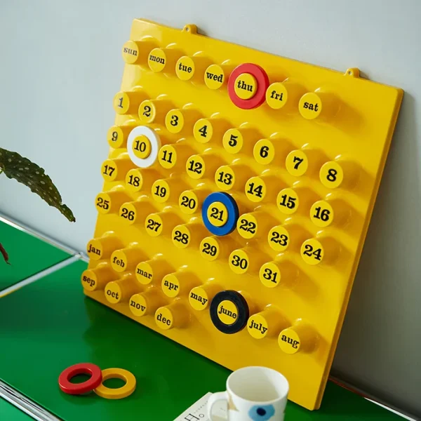 Retro Ring A Date Wall Mounted Calendar - Image 7